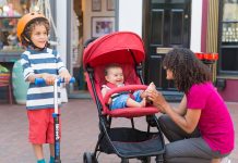 婴儿推车有异味怎么清除? 婴儿手推车