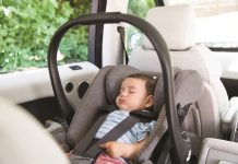 婴儿提篮安全座椅的优势 婴儿手提篮